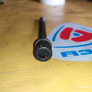 Болт ГБЦ Suzuki G16A Escudo/Vitara TA01W/TD02W цена за 1 болт. ( 1 шт. )