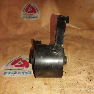 Подушка двигателя Mazda FP/FS Capella GF8P/GW8W 2WD a/t 1 поддон R GG2P-39-040A