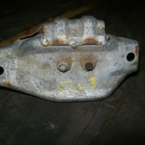 Подушка двигателя Subaru EJ20 Forester SF5 41022 FA000