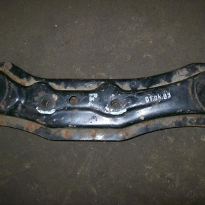 Подушка редуктора Honda Civic EU4 опора редуктора R 50710-S5C-010