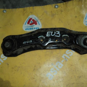 Подушка редуктора Honda Civic EU4 опора редуктора R 50710-S5C-010