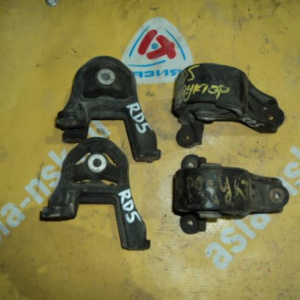 Подушка редуктора Honda CR-V RD5 на редуктор R