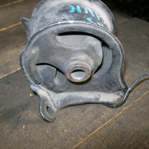 Подушка двигателя Honda D13B/D15B EK# R в