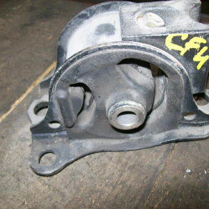 Подушка двигателя Honda F18B/F20B/F23A CF3/CF4/CF6/CL3/TA1/RA6 перед, прав в 50806-S0A-980