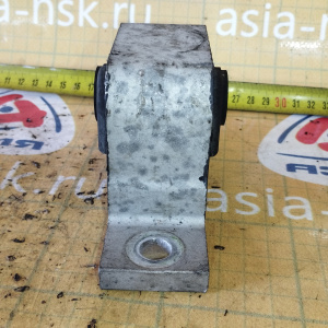 Подушка двигателя Honda K20A/K24A CR-V RD5/RD7 перед F 50840-S7C-980