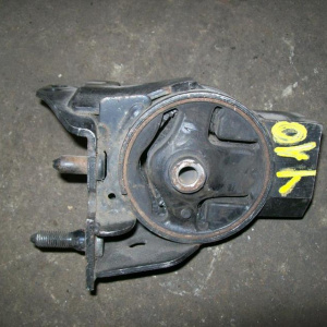 Подушка двигателя Nissan GA15/SR18 B14/N15/Y10 4WD зад, лев