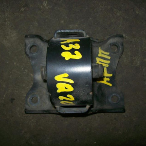 Подушка двигателя Nissan VQ20/VQ25/VQ30 Cefiro A32/A33/U30 железо L 1122140U02
