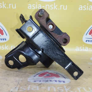 Подушка двигателя Nissan QR20 X-Trail/Primera NT30/P12 перед, прав 112108H305