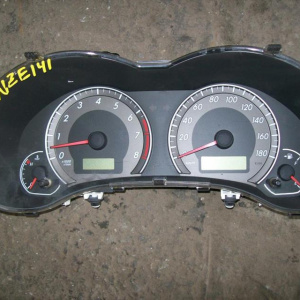 Панель приборов TOYOTA Corolla NZE140