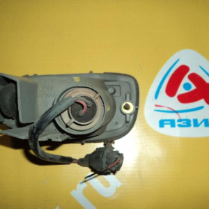 Повторитель в бампер Nissan прав Cedric y32