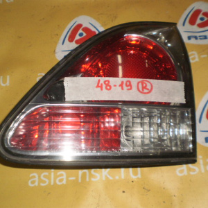 Вставка между стопов Lexus RX300 MCU15 '2000-2003 48-19 R
