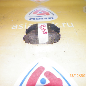 Колодки тормозные Toyota Mark II/Chaser/Cresta GX100/LX100/SX100 Остаток-80-90%. R