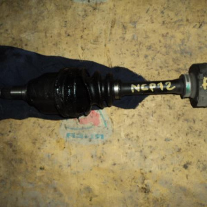 Привод Toyota NCP10/NCP20/NCP50/NCP60/NCP70 Vitz/Platz/Funcargo/Probox/ist 1NZ-FE перед, прав ABS,длин (дефект.вн.пыльника) 43410-52070/DP32