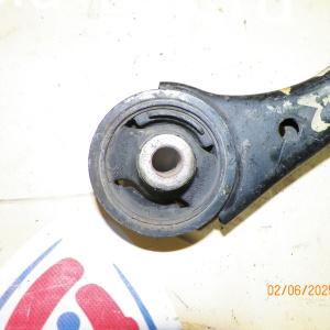 Рычаг Honda FD1/FD2/FD3 Civic перед, прав