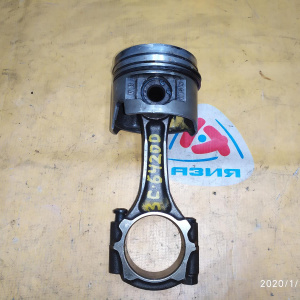Поршень с шатуном Toyota 3C-TE/3C-T Estima Lucida CXR10/CXR20/CR40/CR50 диаметр пальца 27/54 мм. замок верхний сзади, высота 96 мм. 13101-64200