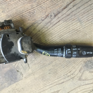 Блок подрулевых переключателей Toyota Chaser/Cresta/Mark II #X10# L (F дворники+задний дворник+регулировка)