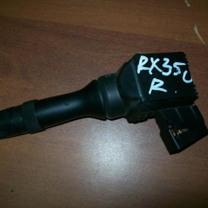 Блок подрулевых переключателей Lexus RX350 MCU3# R (USA)