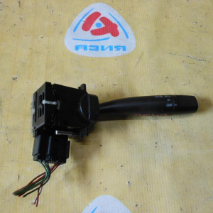 Блок подрулевых переключателей Toyota Lite Ace Noah/Town Ace Noah #R40/50 R (повороты)