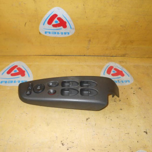 Пульт стеклоподъемника HONDA Civic FD1/3 перед, прав RHD