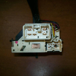 Блок подрулевых переключателей Mitsubishi Mirage CJ#A L (USA)