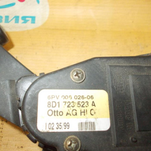 Педаль газа Audi B5/8D5/C5/4B2 A4/A6 a/t LHD Электр.Бензин ДВС VAG