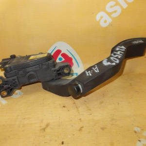 Педаль газа Audi B5/8D5/C5/4B2 A4/A6 a/t LHD Электр.Бензин ДВС VAG