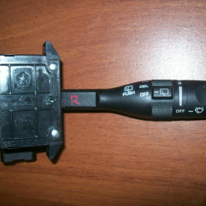 Переключатель стеклоочистителей Jeep Cherokee '2001 R