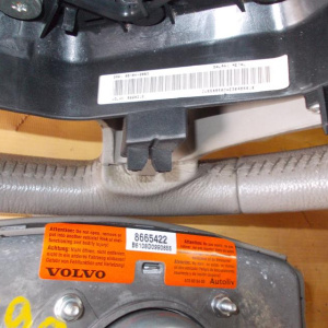 Подушка безопасности Volvo XC90 CZ/CT водит. 2 разъема с мульти рулем 4 спицы кожа 8665422