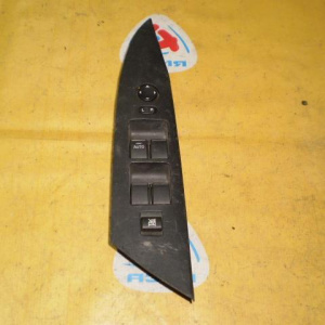 Пульт стеклоподъемника Mazda 3 BL