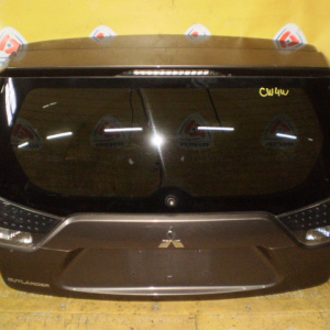 Дверь задняя MITSUBISHI Outlander CW5W '2005-2012 верх. спойлер(камера)