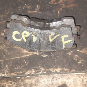 Колодки тормозные Mazda Premacy CP8W Остаток-60%. F