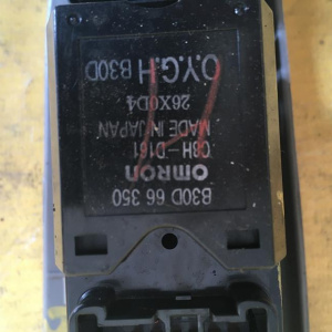 Пульт стеклоподъемника Mazda Familia BJ## '2000-2003 перед, прав B30D66350/B30E66350