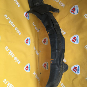 Подкрылок Mazda Premacy CP8W перед, лев деф.