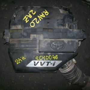 Корпус воздушного фильтра TOYOTA ACA20 2AZ RAV4 дефект крепл.