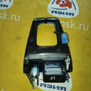 Консоль кпп Subaru Forester SG5