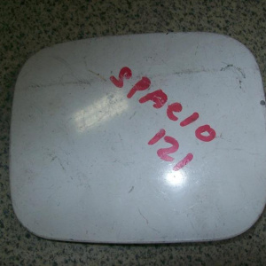 Лючок бензобака TOYOTA Corolla Spacio NZE120