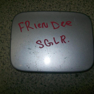 Лючок бензобака Mazda Bongo Friendee SGLR