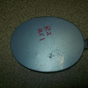 Лючок бензобака Subaru R2 RC1