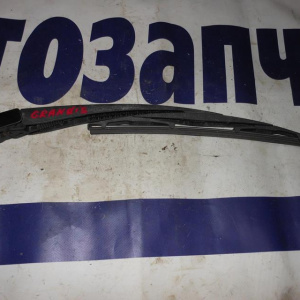 Держатель дворника Mitsubishi Chariot Grandis NA4W R