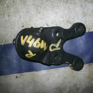 Шаровая Mitsubishi V45W R