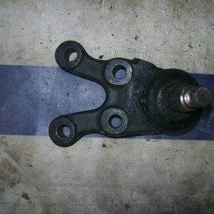 Шаровая Mitsubishi V45W L
