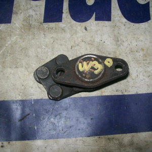 Шаровая Nissan W30