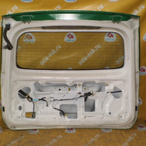 Дверь задняя NISSAN AD Y12 Дефект (Голая) с отверстием под дворник(со стеклом)