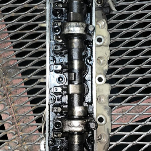 Головка блока NISSAN LD20-T '1987 OLD