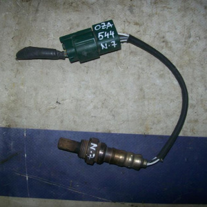 Датчик кислородный Nissan QR20/QR25/CR12 Liberty/Serena/X-Trail M12/C24/T30/U30 4к. номер 1, один катализатор / 226908J001