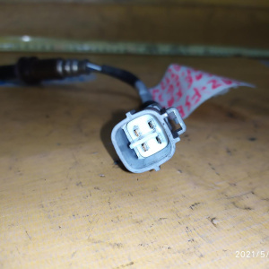 Датчик кислородный Toyota 1AZ-FSE Allion/Premio AZT240 4 конт. номер 1 ( после катализатора )