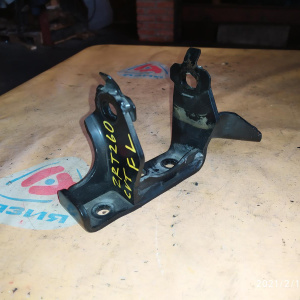 Крепление подушки ДВС Toyota 2ZR Premio ZRE150/ZRE142/ZRT260/ZGM10/ZGE20 CVT K310E L