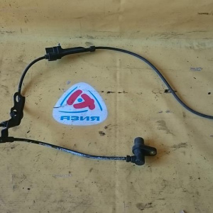 Датчик ABS Toyota Corolla ZZE120/NZE120/NZE124 перед, лев