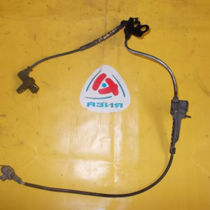 Датчик ABS Toyota Corolla ZZE120/NZE120/NZE124 перед, лев