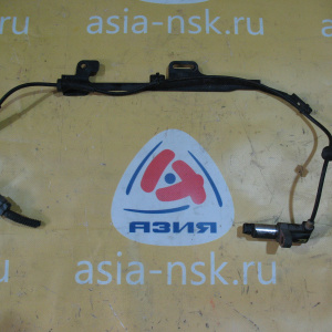 Датчик ABS Nissan Sunny B15 зад, прав целый.